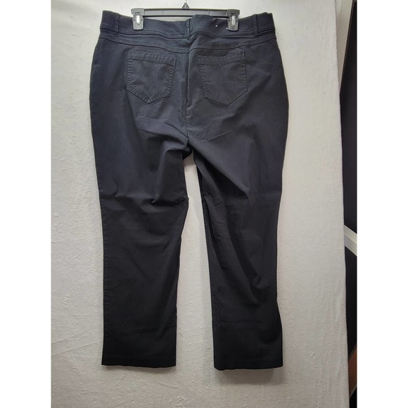 JM Collection Women's Classic Straight Leg Pants, Size 18P, NWOT - Picture 7 of 10